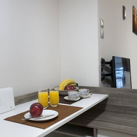 Studio Next To Agios Nikolaos Church Athens Ngoại thất bức ảnh
